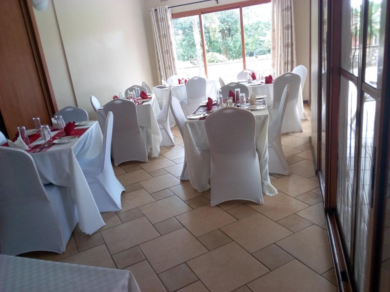 Zenith Lodge Lusaka Bagian luar foto